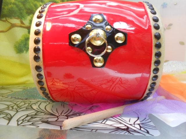 新品未使用(送料無料)小児向け11.000円エイサー大太鼓18cm 撥サージ付き