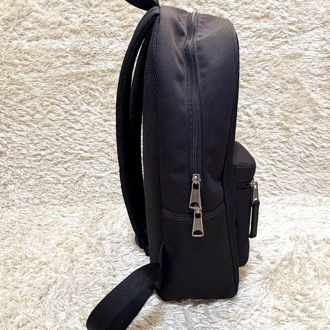 DIESEL リュック　ディーゼル　【美品】　Dロゴ　ブラック　バックパック