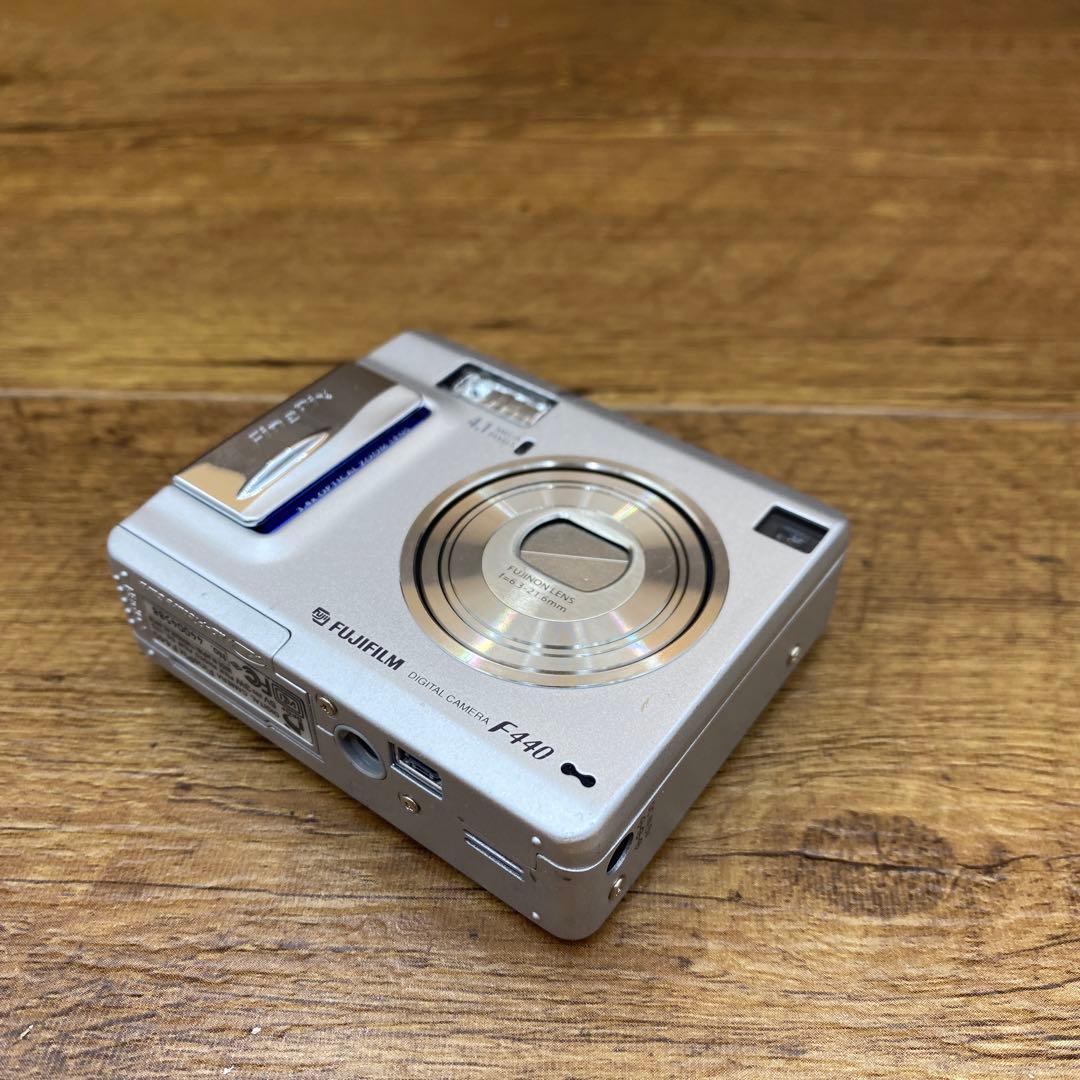 FUJIFILM 富士フィルム　FINEPIX F440 y-58
