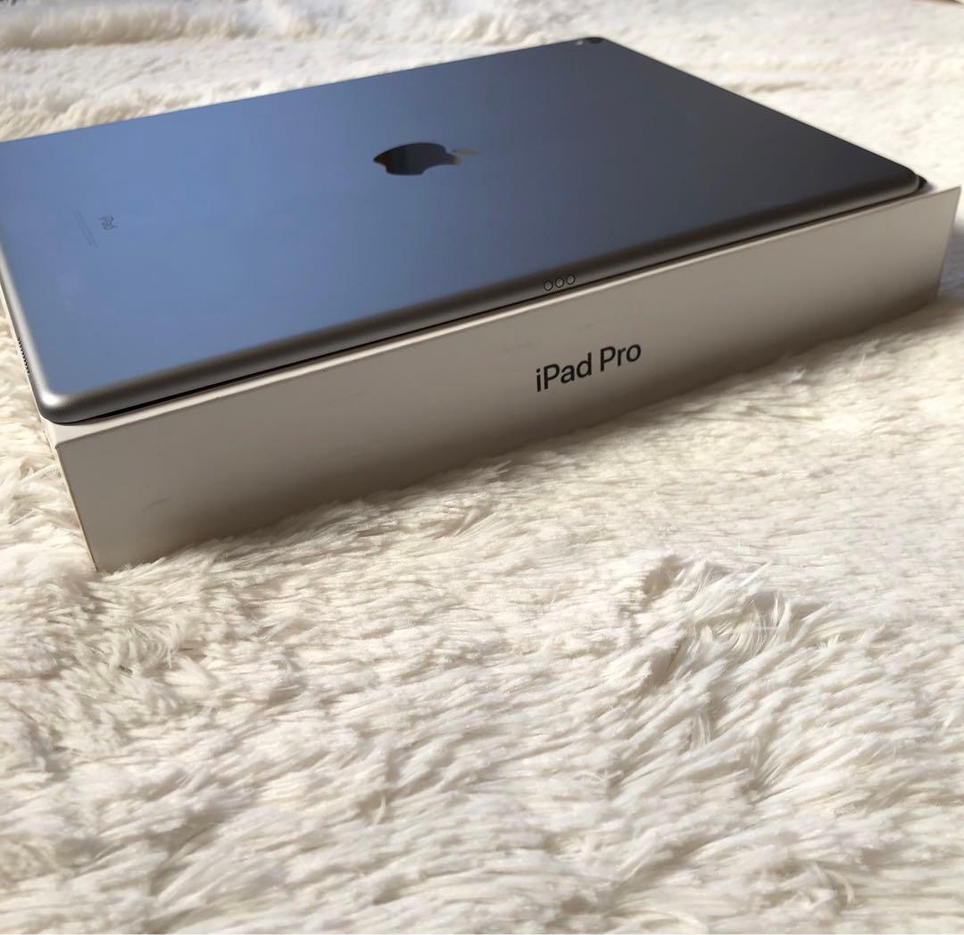 【完動品】iPad Pro 12.9 第2世代 256GB 【すぐ発送】