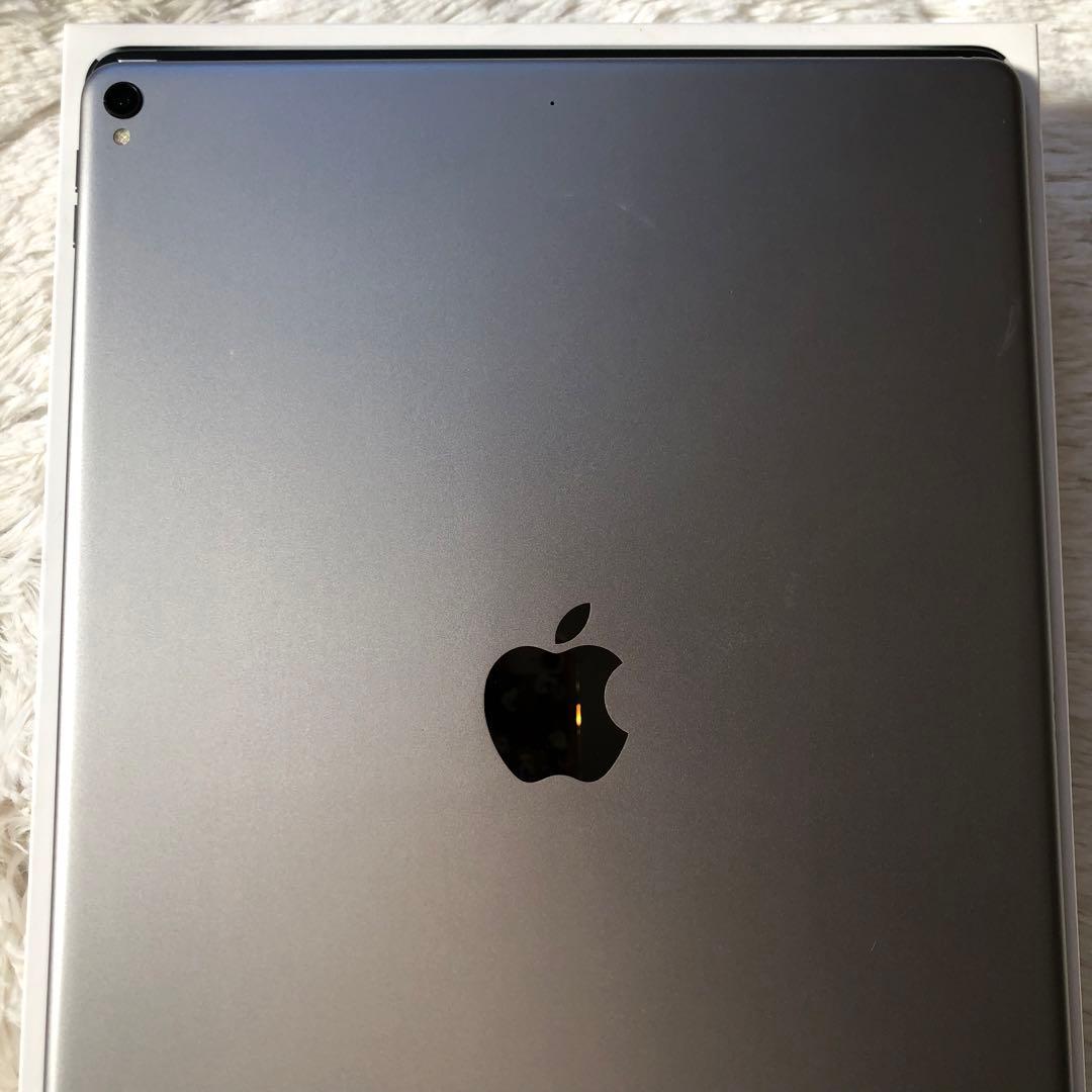 【完動品】iPad Pro 12.9 第2世代 256GB 【すぐ発送】