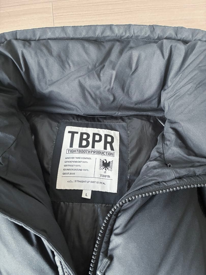 ジャケット・アウター tightbooth FW22-JK01 SIX PACK DOWN JKT