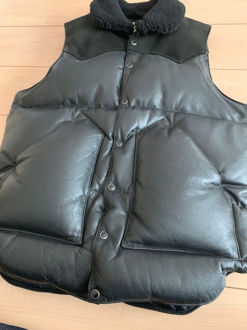 ロッキーマウンテン オールレザーダウンベスト36美品