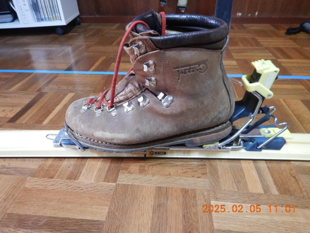 ジルベレッタ４０４装着の山スキーセット