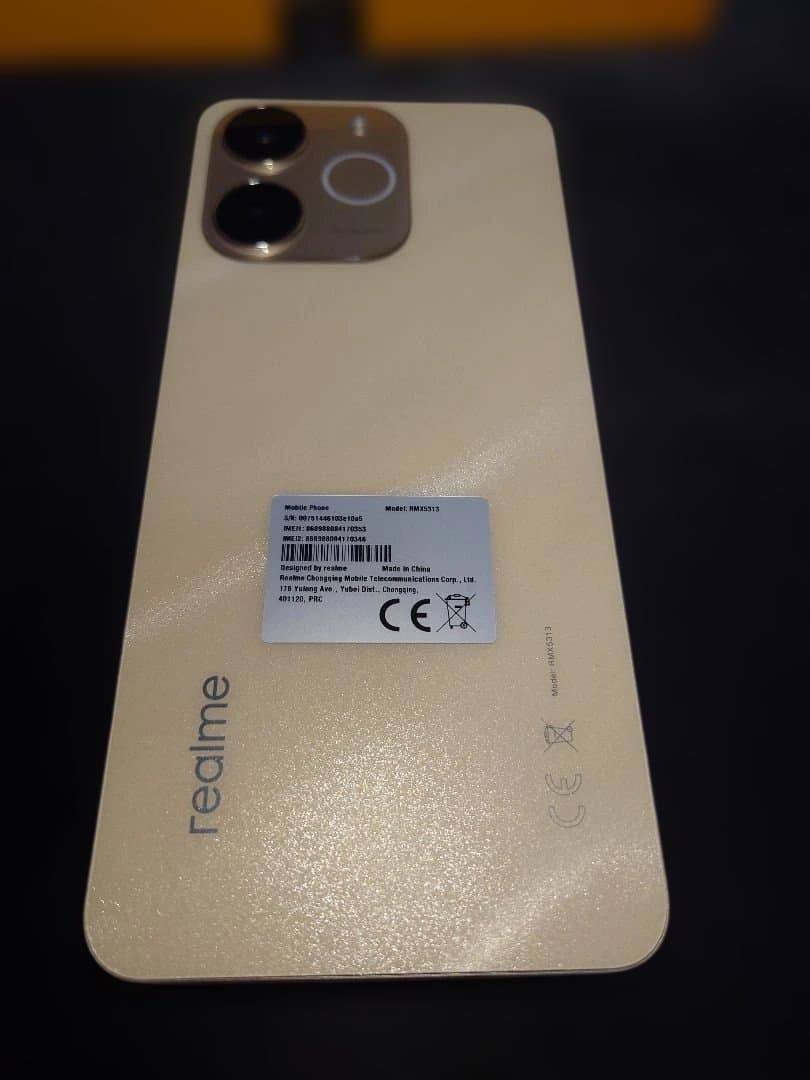 realme Note 70T Goldカラー　4GBRAM/256GBRAM