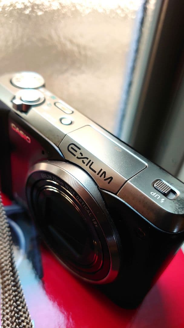 カシオ CASIO EXILIM EX-ZR750 美品 EX-ZR700同等品