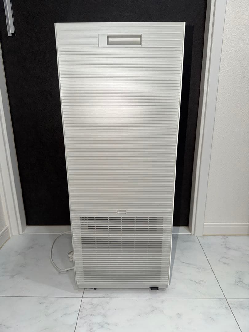 DAIKIN ダイキン　加湿空気清浄機 MCK70YE9-W 空気清浄：31畳