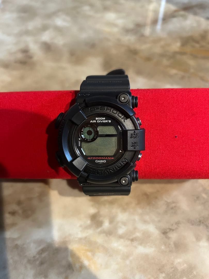 フロッグマン’99 DW-8200ZU-1T ベルト・ベゼル交換　電池切れ