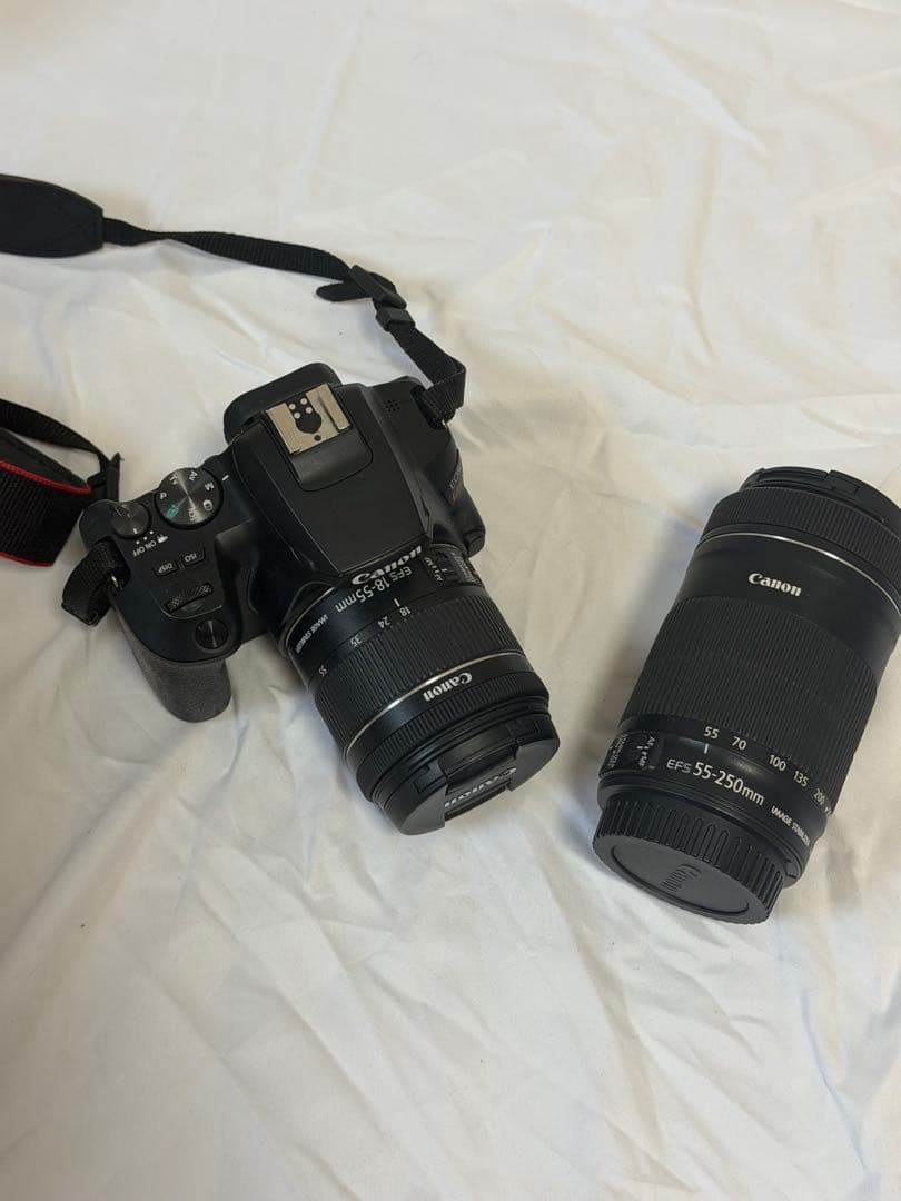 値下げしましたCanon 一眼カメラ EOS KISS X10レンズ2本付き
