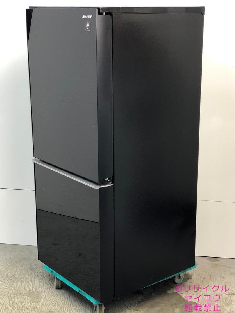 【中古】シャープ冷蔵庫 137L 2020年式2511231603