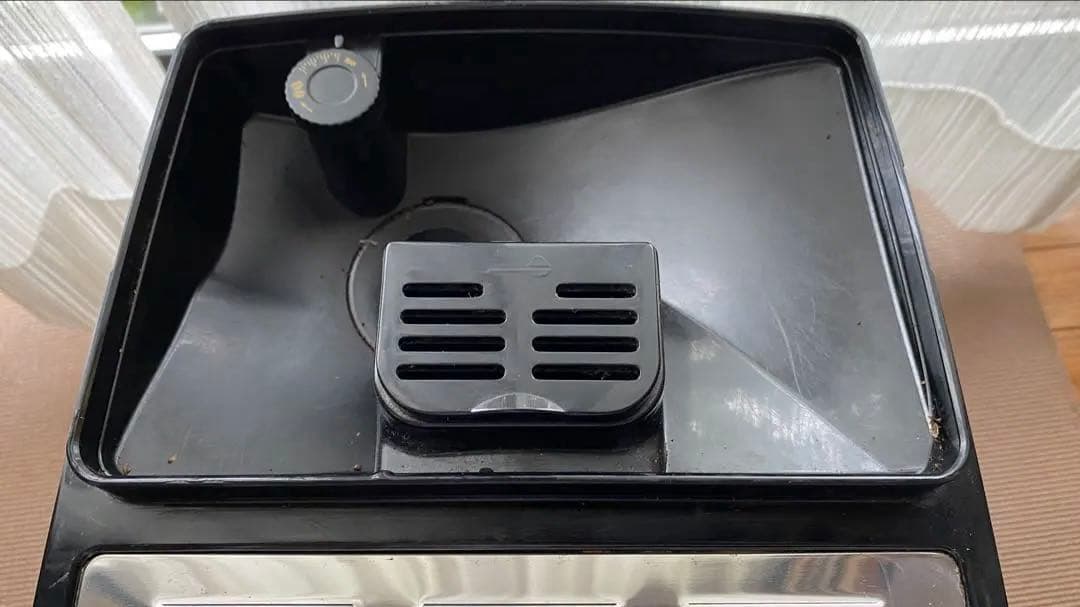 De'Longhi Magnifica 全自動コーヒーマシン「ジャンク扱い」