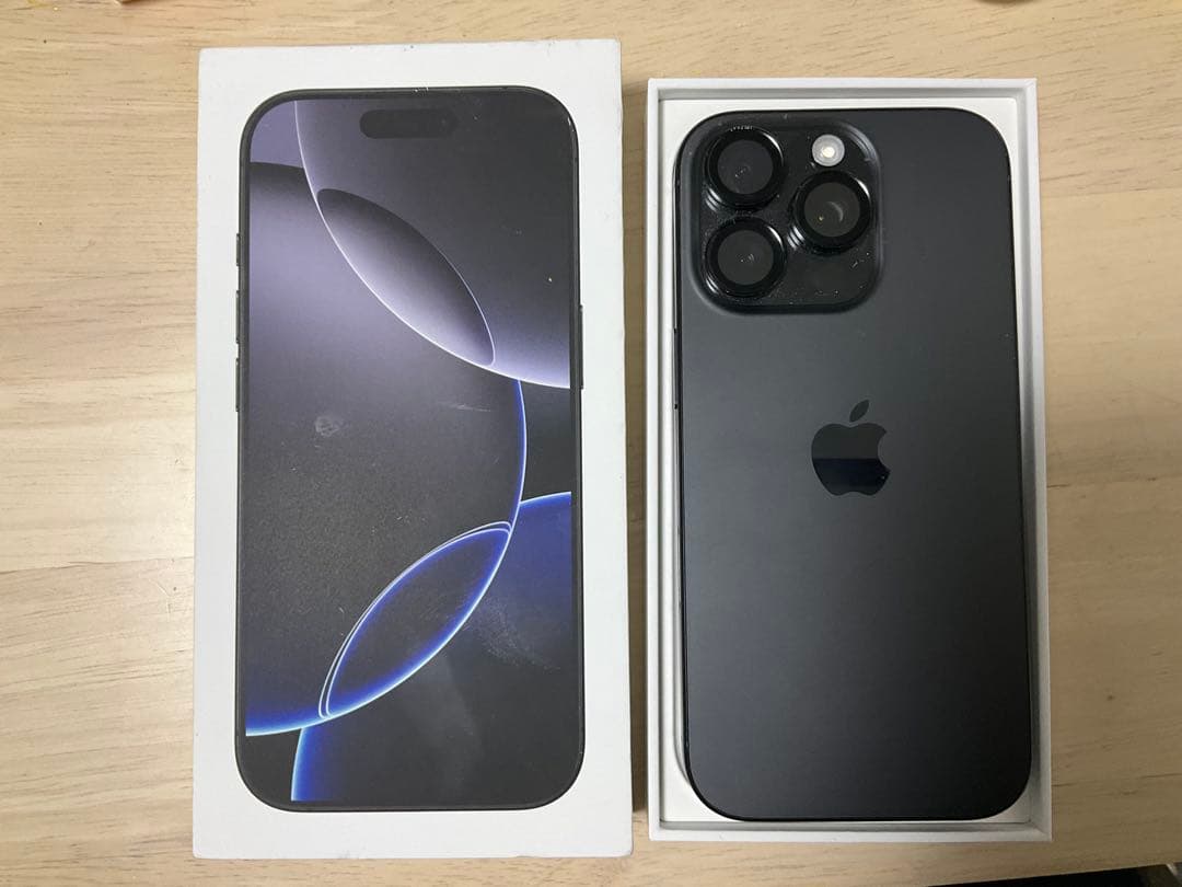 iPhone16Pro 128gブラックチタニウム