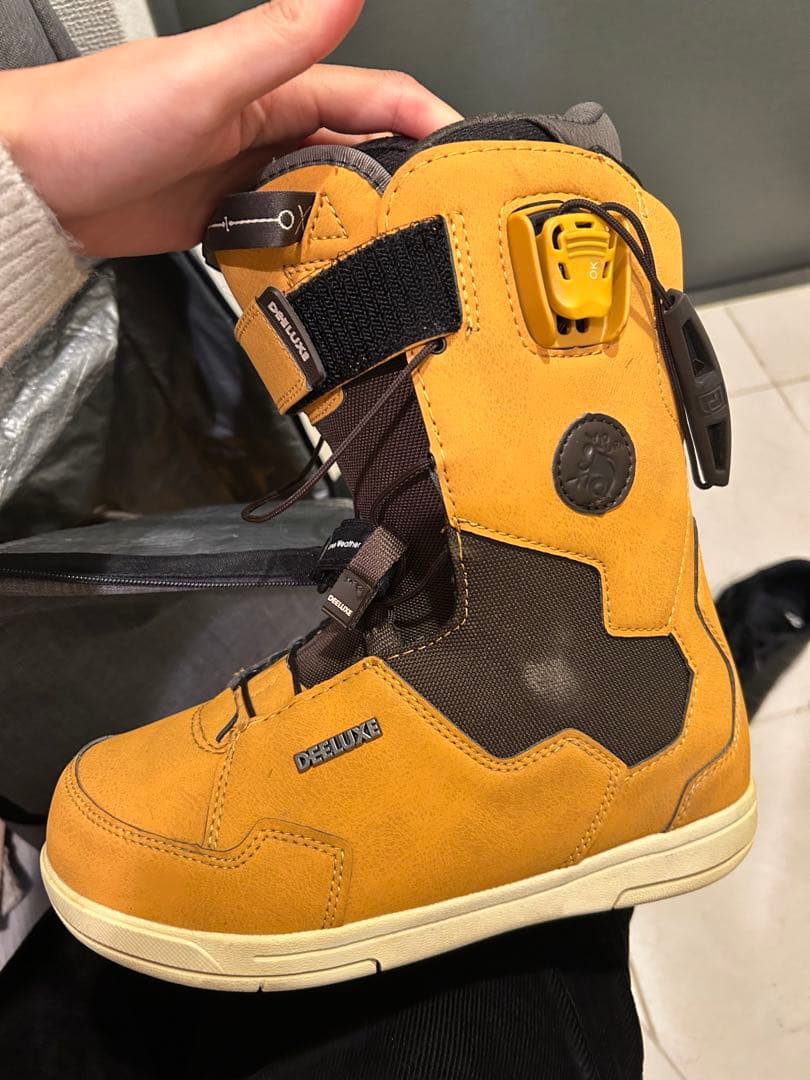 DEELUXE LARA 24.5 スノーボードブーツ