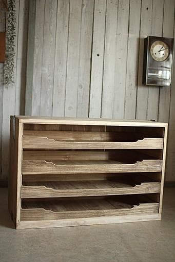 古い木製の引き出し4段　食器棚　キャビネット　古家具　古民家