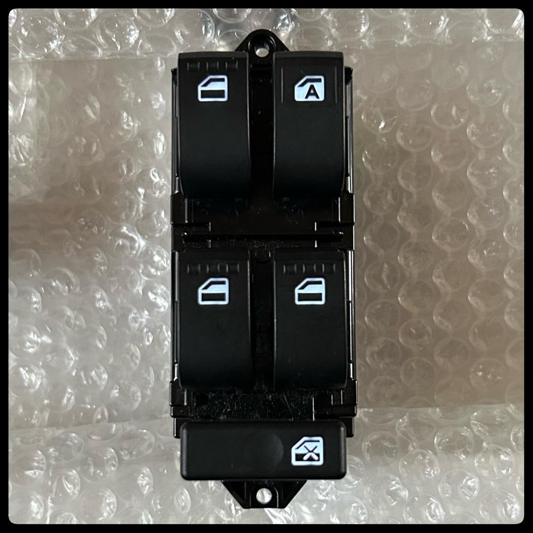 M-955　LA600タント、LA700ウェイク等　PWスイッチ（ 白 ）3点