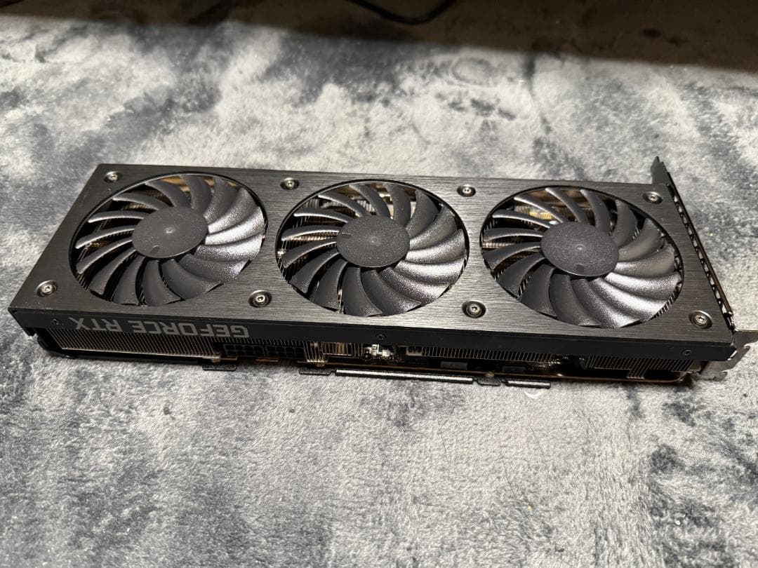 【美品ほぼ未使用】ELSA GeForce RTX 3080 Ti ERAZOR