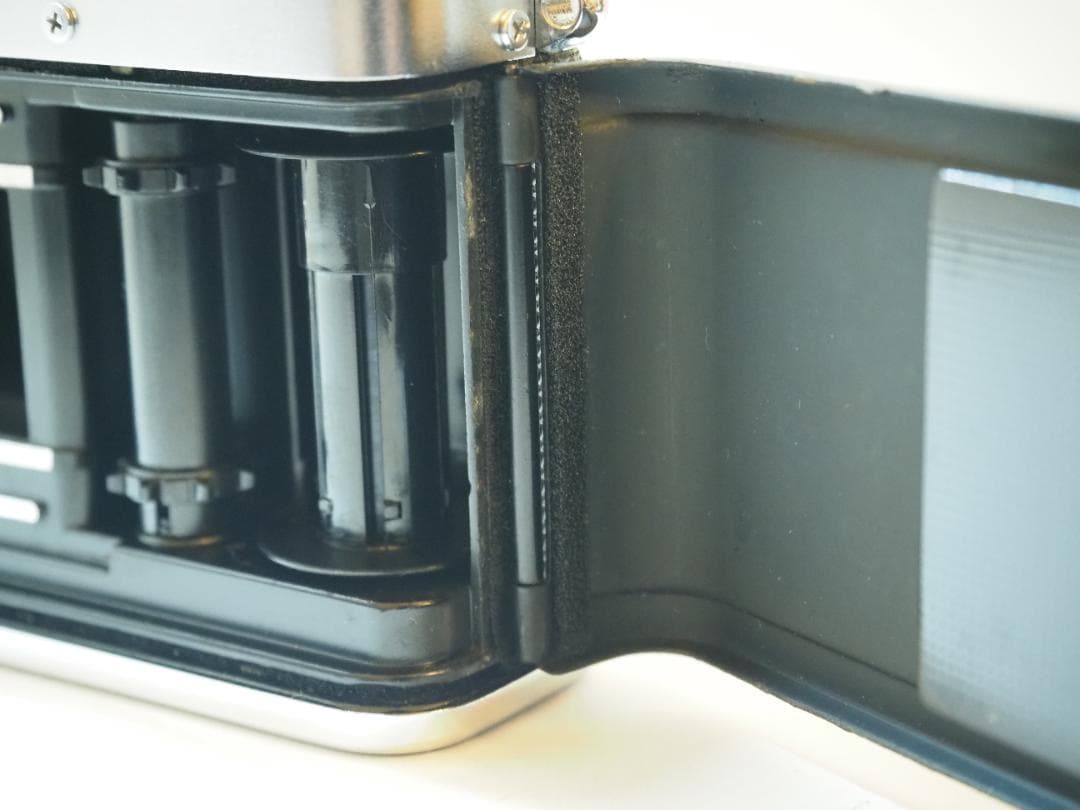 整備済 YASHICA ELECTRO 35 ヤシカコンパクトフィルムカメラ