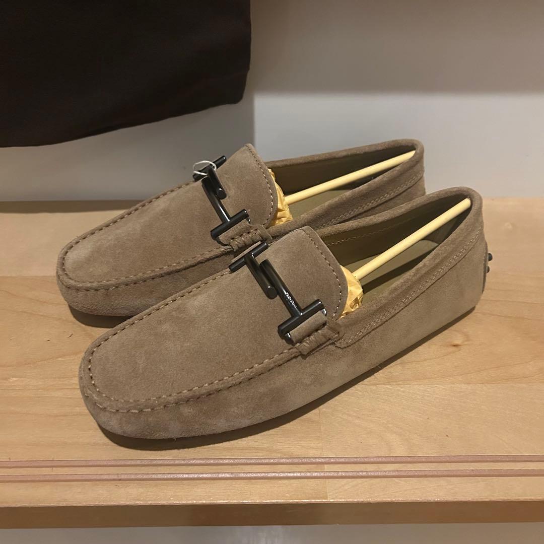 再再値下げ！！新品未使用　TOD'Sモカシン　ドライビングシューズ