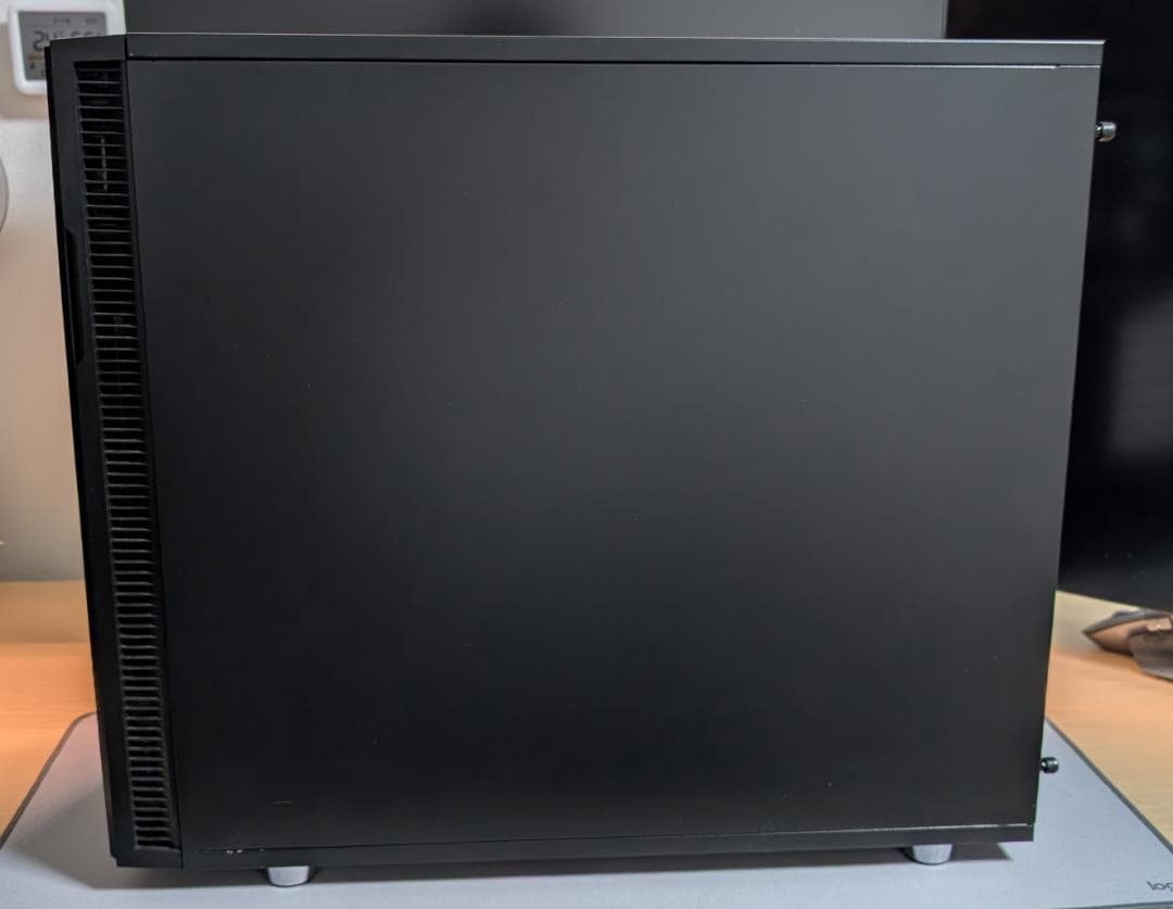 Fractal Design Define R5 PCケース