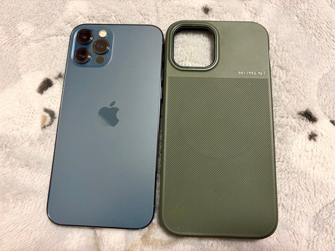 iPhone 12 Pro 256GBパシフィックブルーおまけ付き