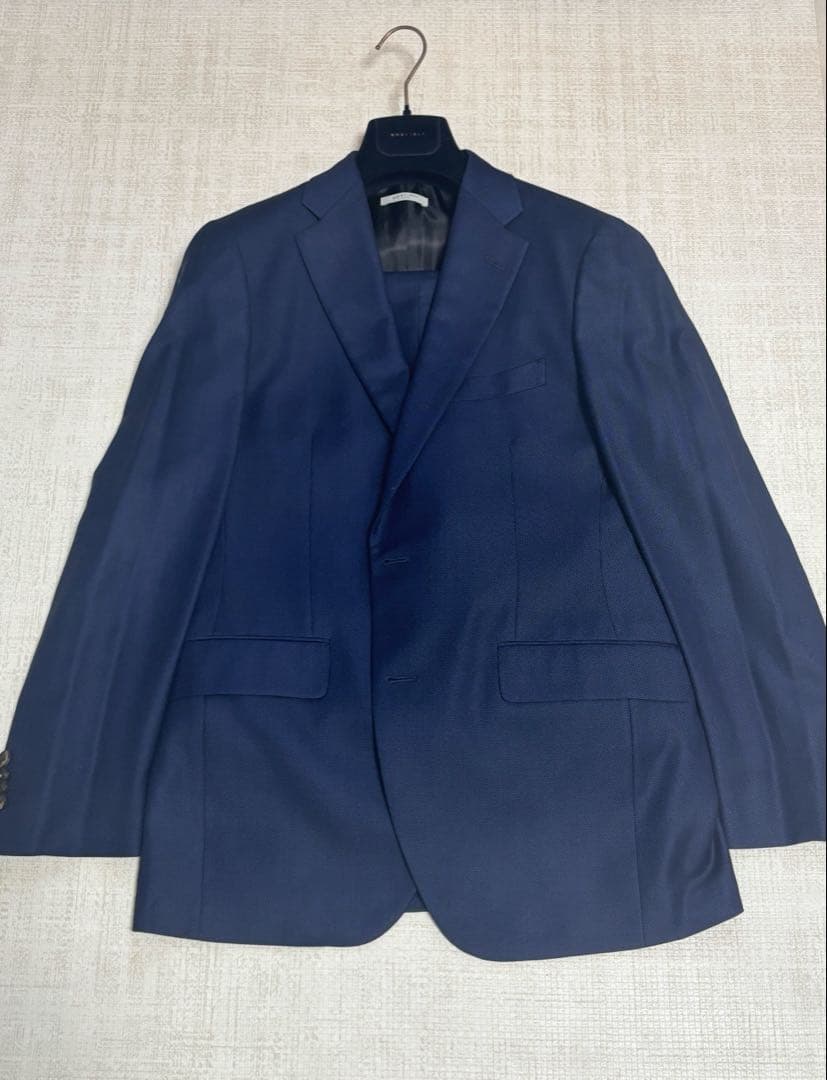 おまえてつじ様【美品・着用回数僅か】ボリオリ 3ピーススーツ春秋冬用