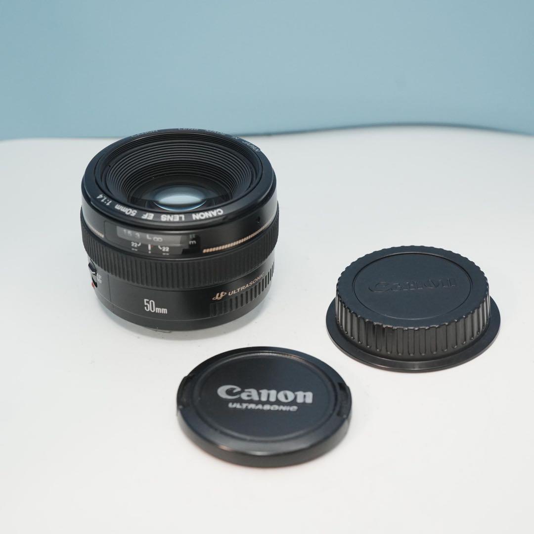 Canon純正 50mm F1.4 標準レンズ 美品 a4731