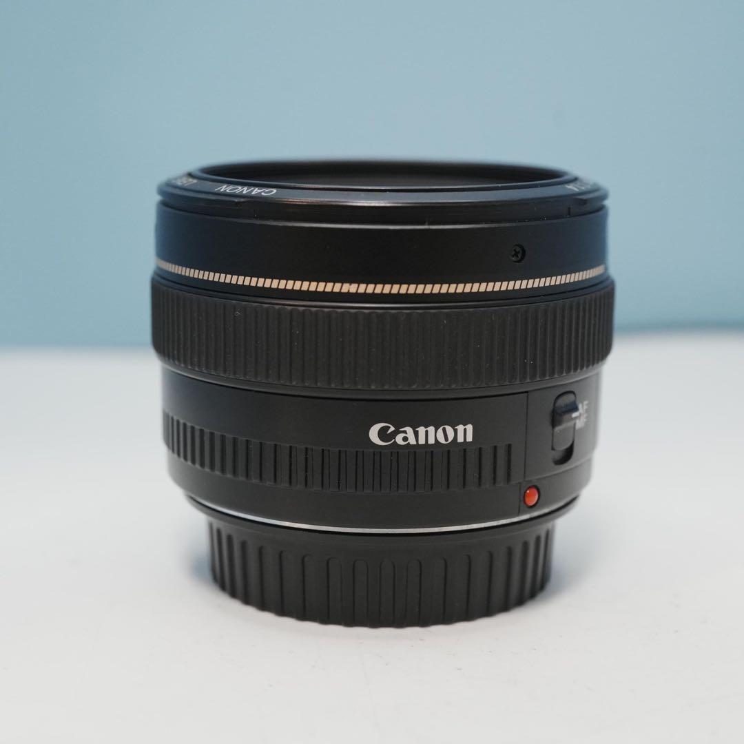 Canon純正 50mm F1.4 標準レンズ 美品 a4731