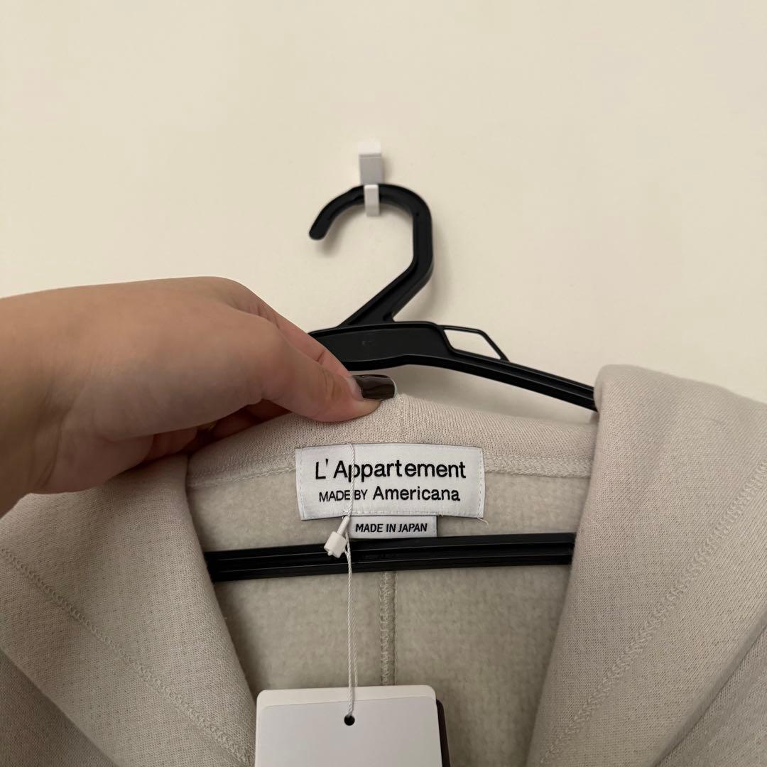 タグ付き　アパルトモン　アメリカーナ　WIDE FULLZIP HOODIE