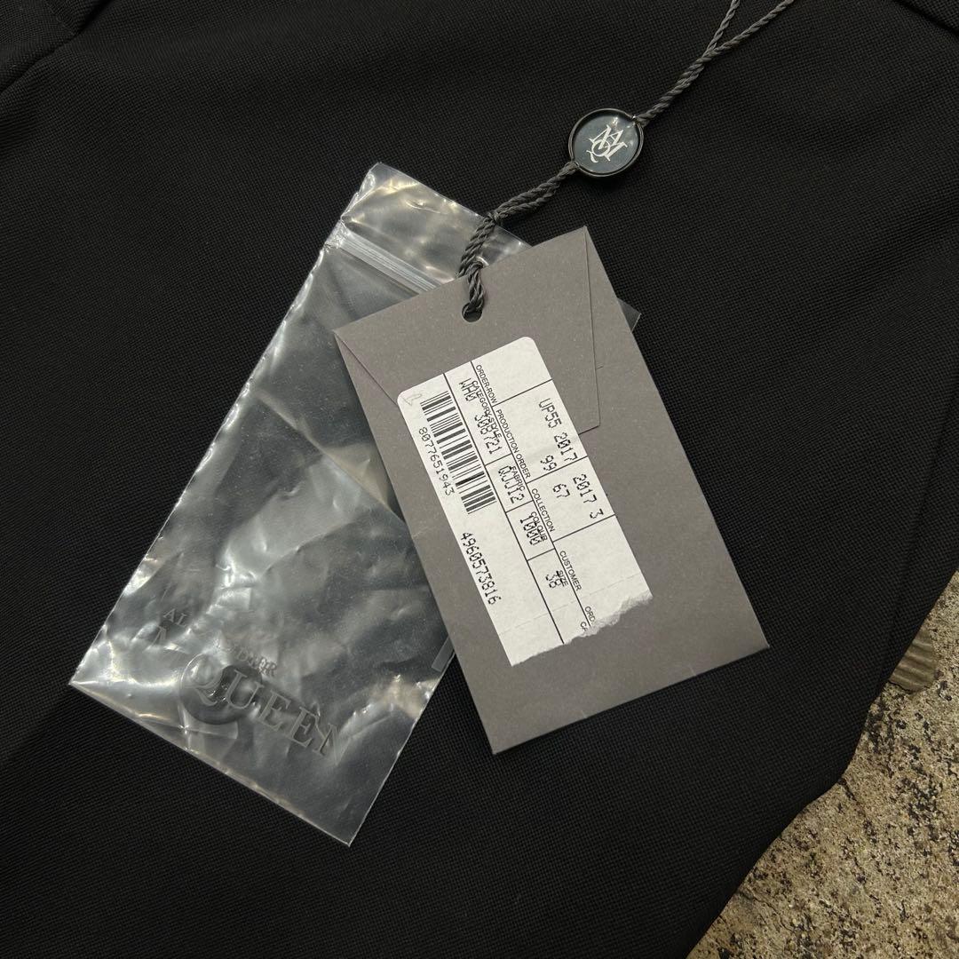 ALEXANDER McQUEEN ブラックスラックス 38