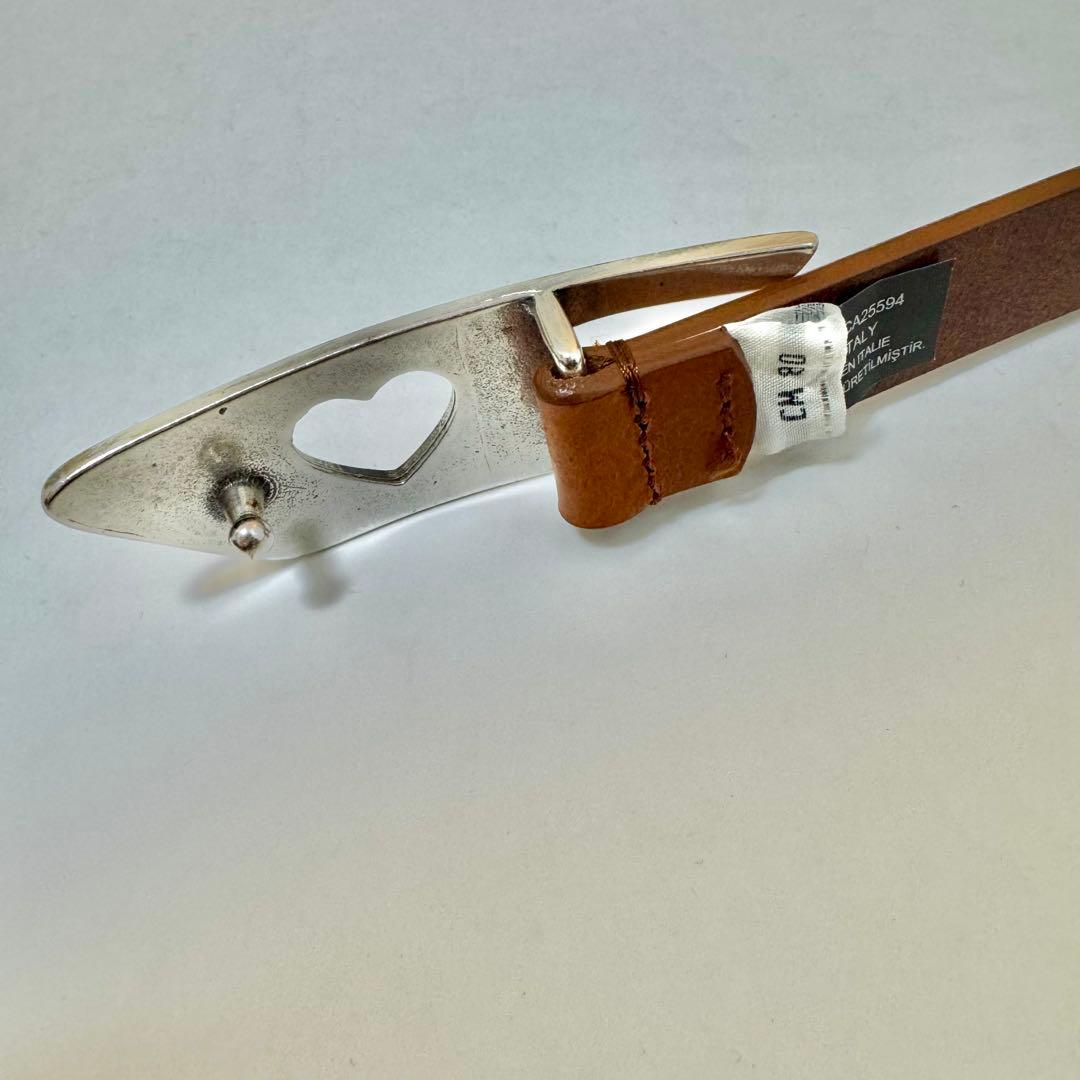 【美品】DIESEL 牛革 ハートバックルベルト 80㎝ ブラウン