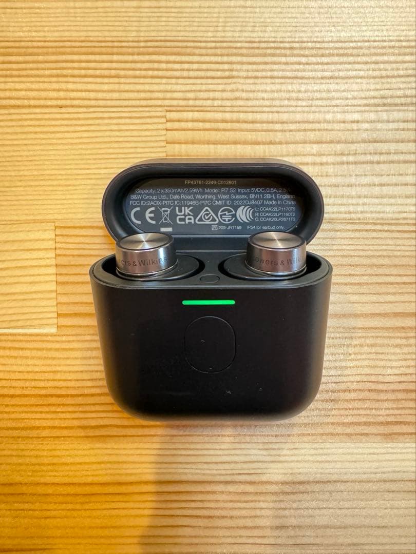 B&W Pi7S2/MB bluetoothワイヤレスイヤホン