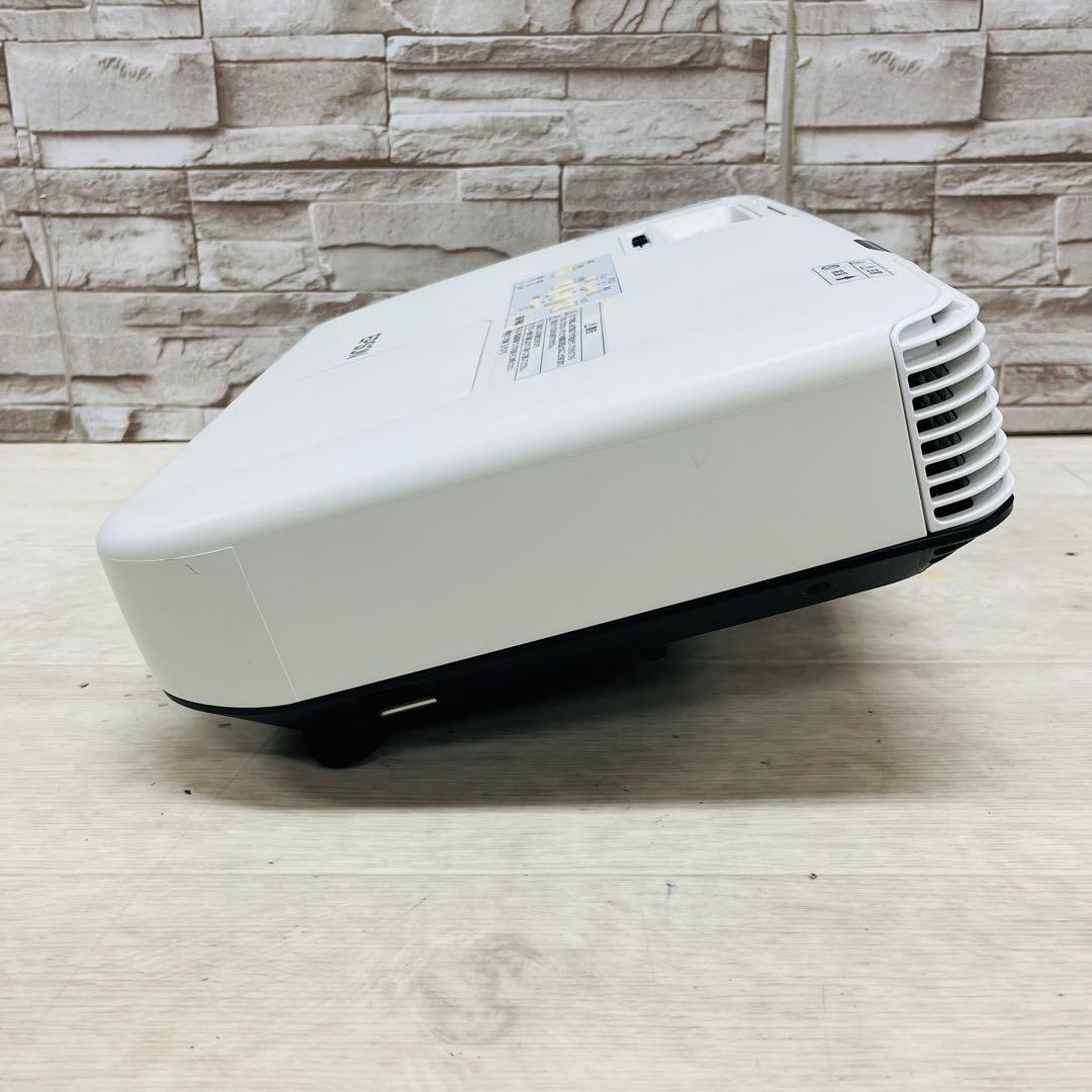 美品 EPSON エプソン LCDプロジェクター EB-1960