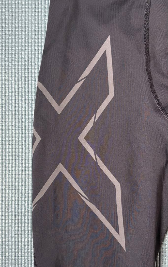 2xu ツータイムズユー mcs コンプレッションタイツ　スパッツ skins