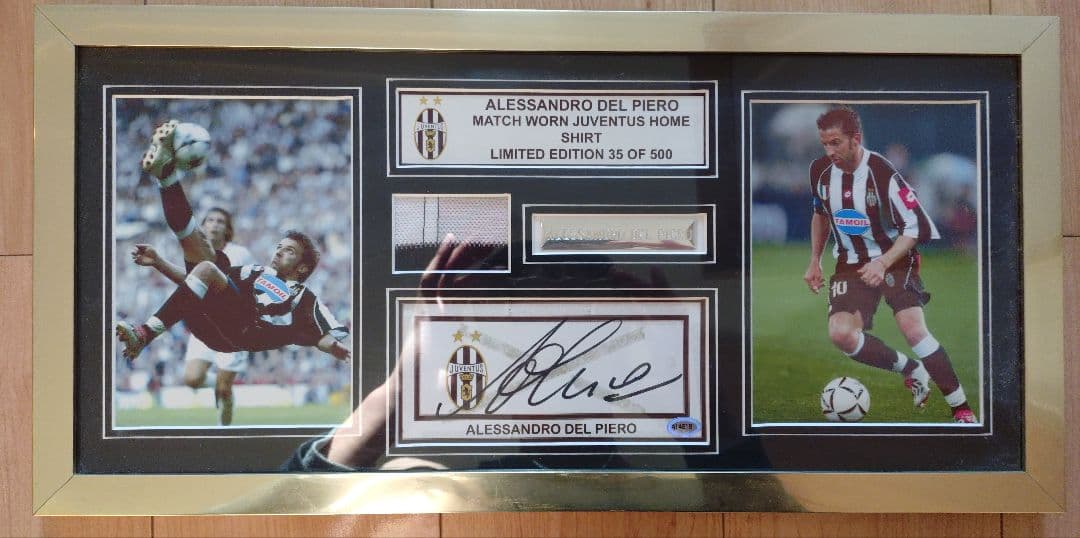 アレッサンドロ・デル・ピエロ 限定版シャツ　フレーム付き