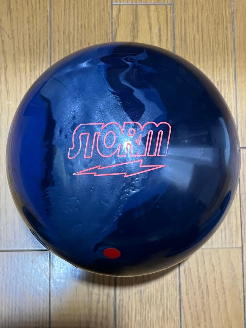 IONプロボウリングボール STORM15ポンド