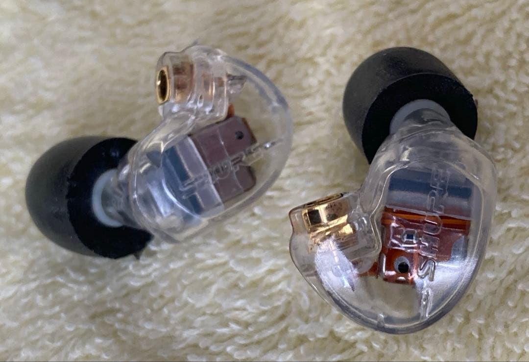 SHURE イヤホン SE535 クリア