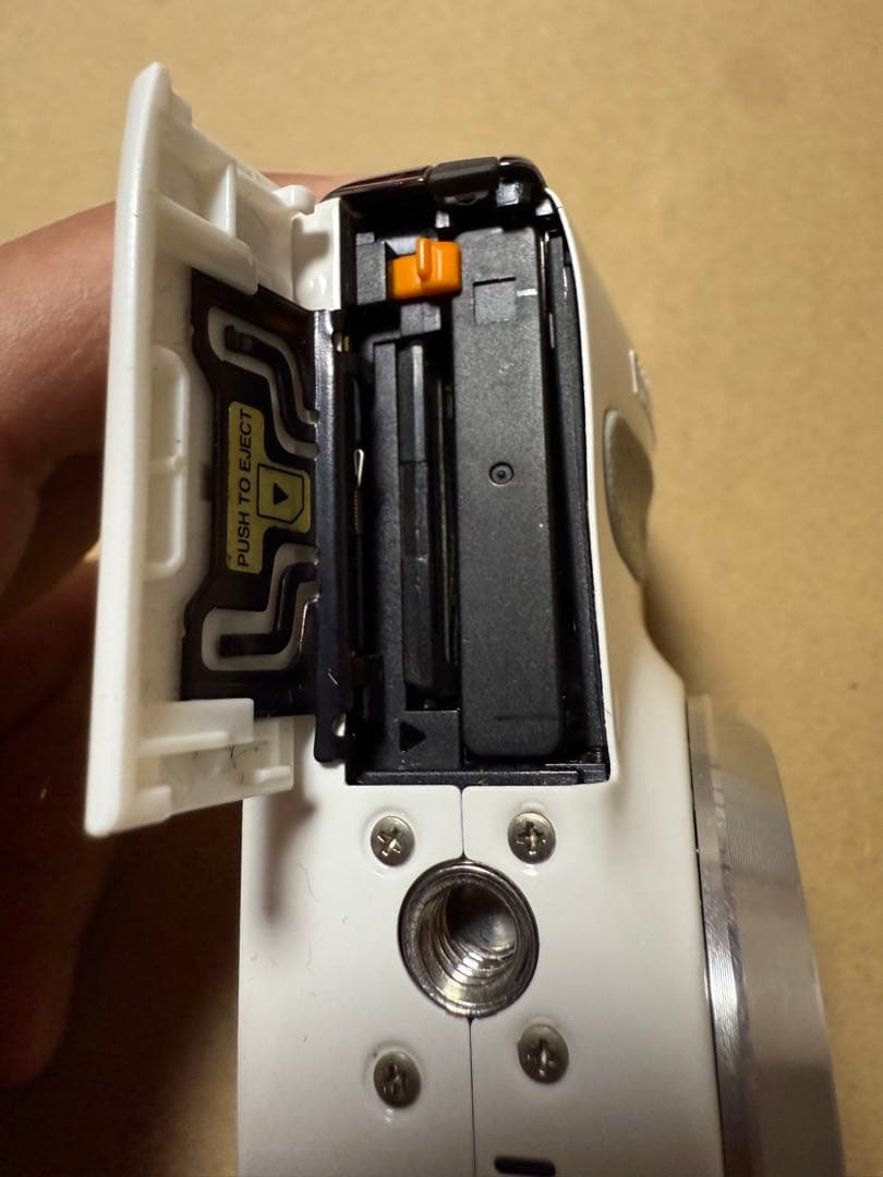 Fujifilm FinePix F600EXR 本体　動作確認済み