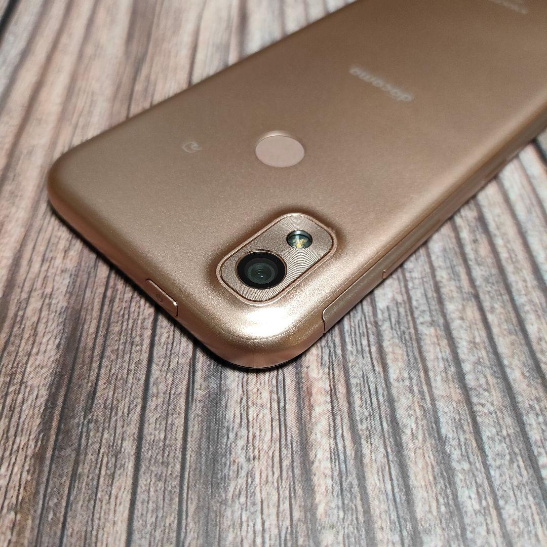 あんしんスマホ KY-51B ゴールド 美品