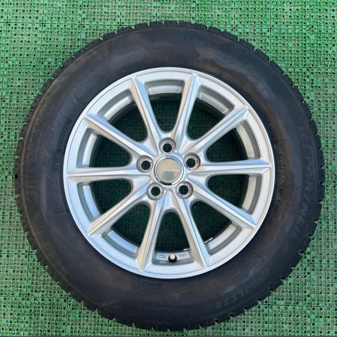 195/65R15 2023年製 ブリヂストン スタッドレス・4本 50プリウス