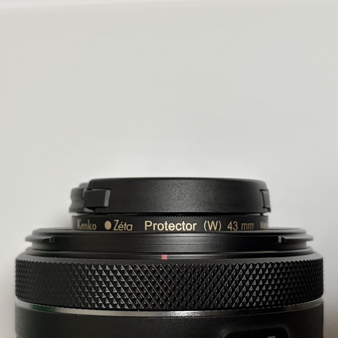 Canon レンズ RF 50mm F1.8 STM（保護フィルター付き）