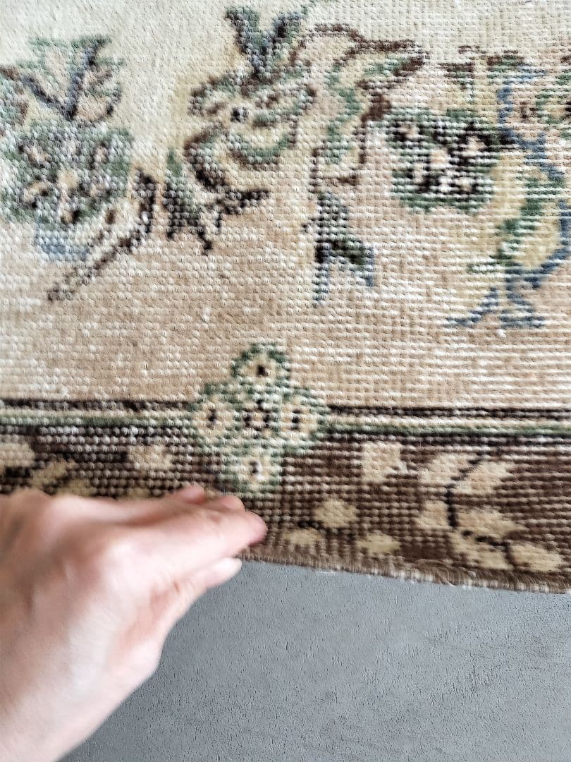 【はるさん専用】クリームとブラウンのトルコラグ　石田ゆり子さん　No.608