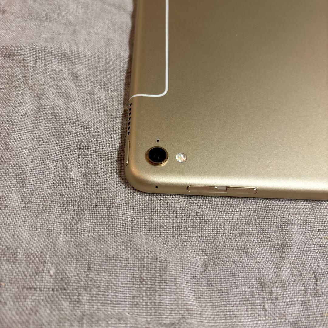 Apple iPad Pro 9.7インチ32GB ゴールドWi-Fi＋セルラー