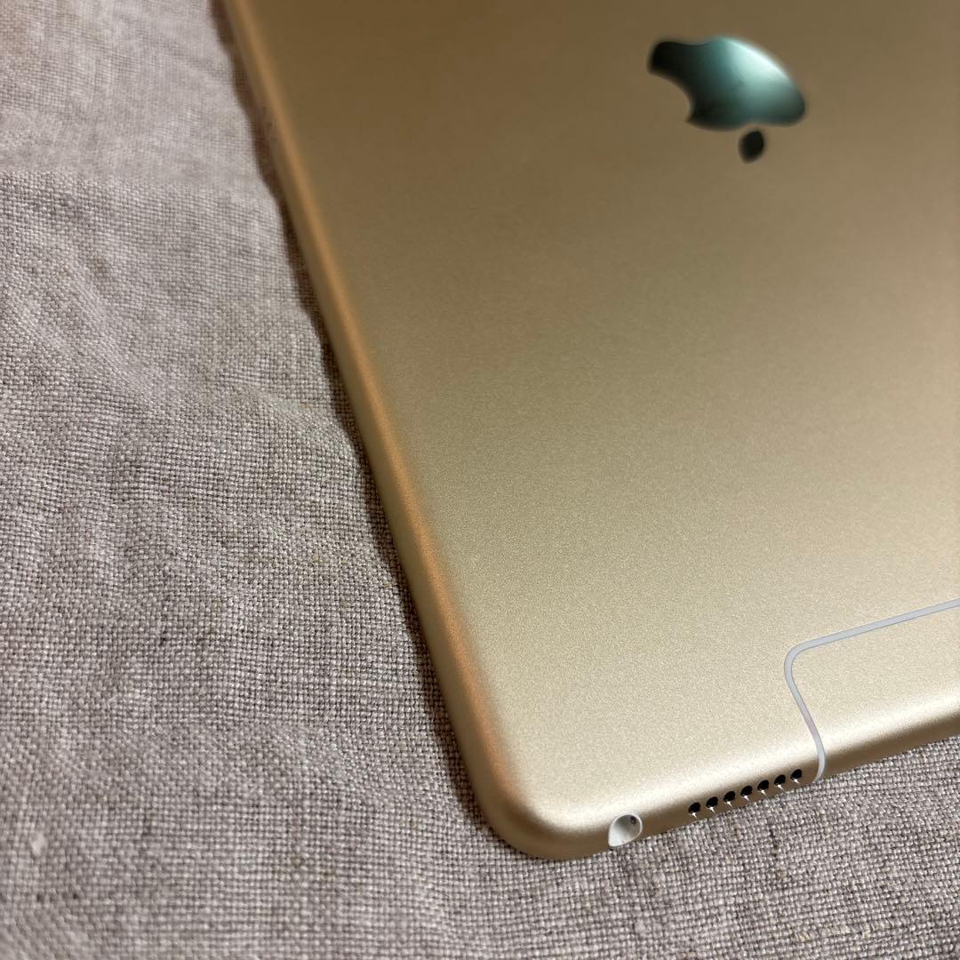 Apple iPad Pro 9.7インチ32GB ゴールドWi-Fi＋セルラー