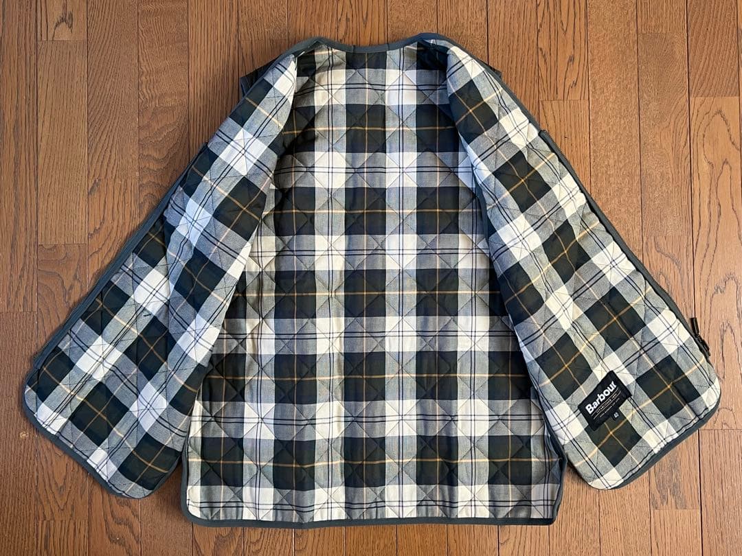 BARBOUR バブアー キルティングベスト MLI0001 カーキグリーン