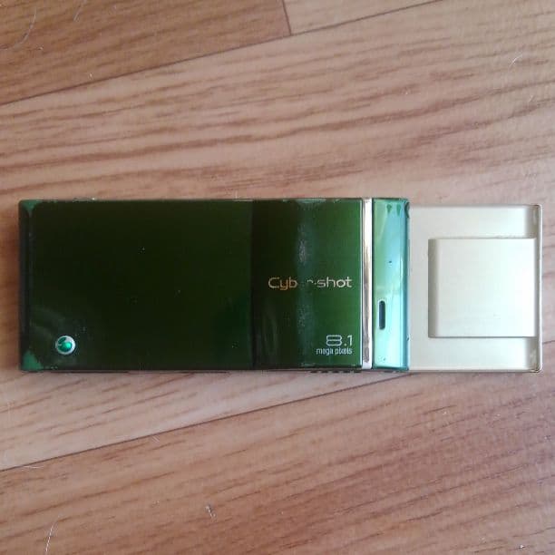 ガラケー携帯電話