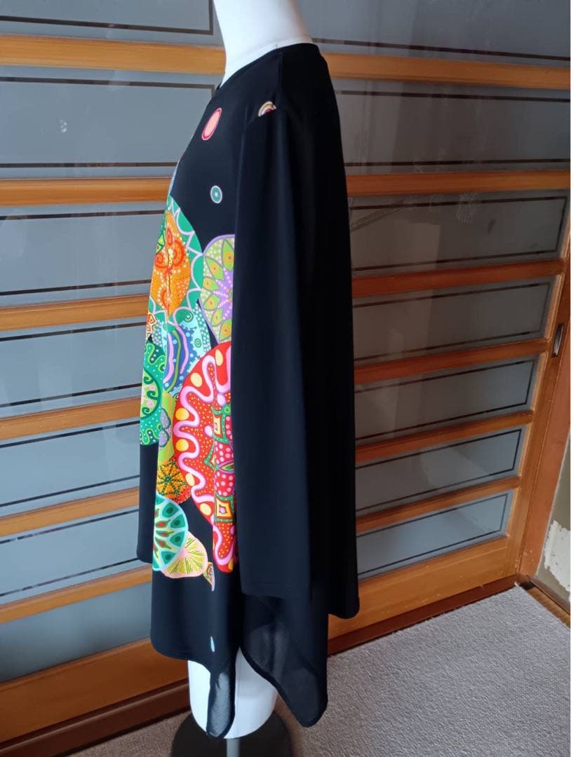 トクコプルミェヴォルト　Aラインチュニック