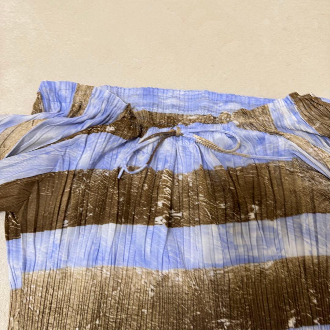 極美品✨PLEATS PLEASE プリーツ　半袖　オフショル　水色　ブラウン