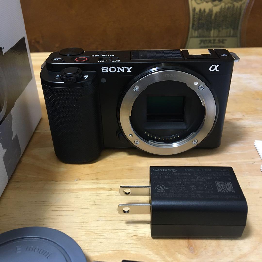ショット数71枚！ほぼ新品！SONY ZV-E10ボディ ミラーレス一眼カメラ