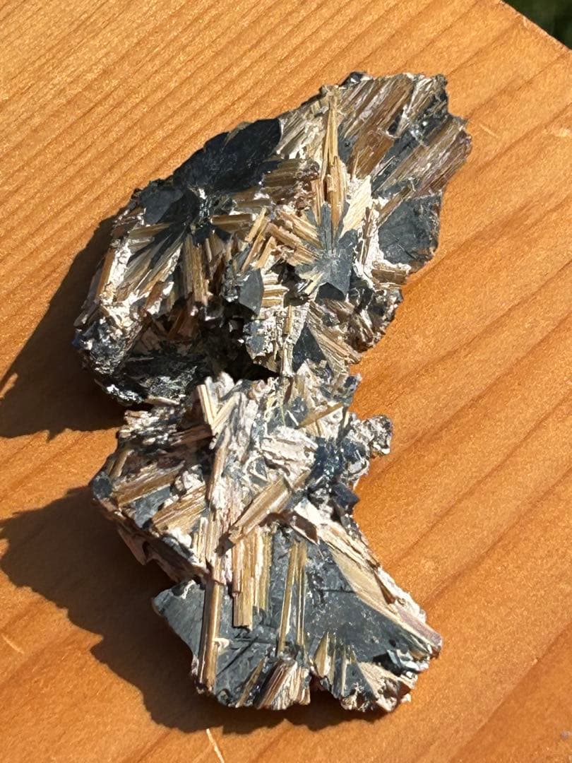 とても珍しいスタールチル結晶　希少価値‼️大特価