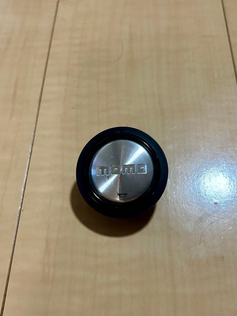 momo ステアリングホイール ∅35